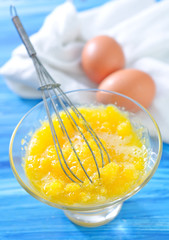 yolk with sugar