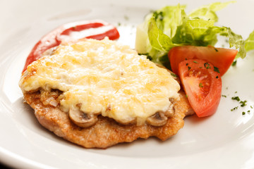 Schnitzel with vegetables