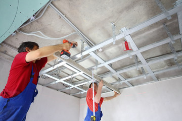 The wage workers set the ceiling profile in new flat