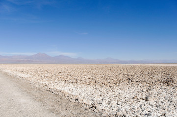 Fototapeta na wymiar Sól płaska z Atacama (Chile)