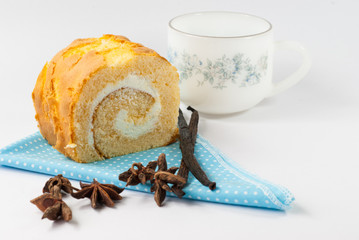 Jam roll cake with Vanilla pods