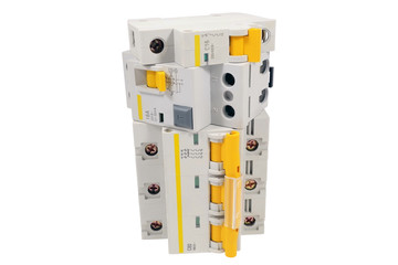 Automatic circuit breaker