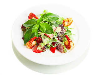 Tasty salad with shrimps