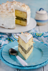 Lemon meringue cake