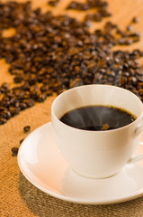 コーヒーとコーヒー豆