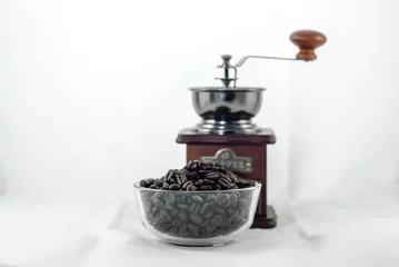 Foto op Aluminium Coffee Bean and Grinder © Pakornkrit