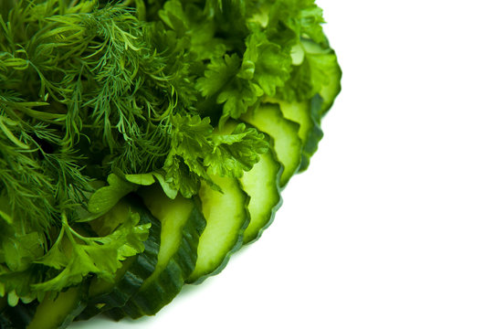 dill and parsley and cucumber chips