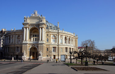 Fototapeta na wymiar Opery i Baletu w Odessie