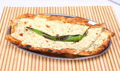 Beyaz Peynirli Pide