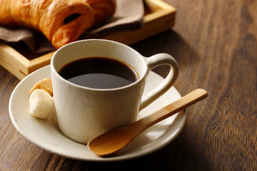 Café café café café