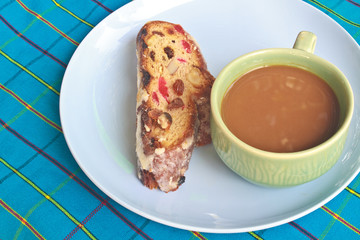 Fruitcake with hot coffee