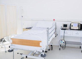 Empty bed in the hospital room