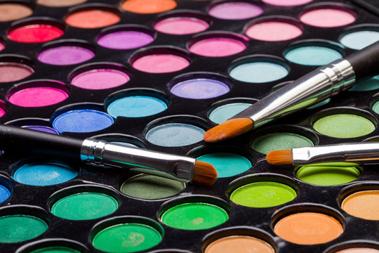 makeup colorful