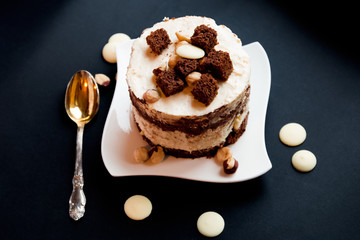 Cake with white and dark chocolate