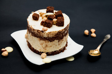 Cake with white and dark chocolate