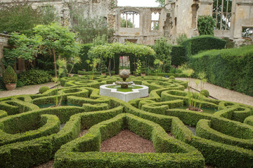Fototapeta premium The Knot garden of Sudeley Castle