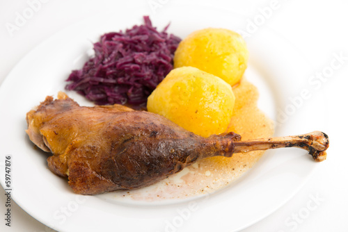 &amp;quot;Gänsekeule mit Rotkohl und Klößen&amp;quot; Stockfotos und lizenzfreie Bilder ...