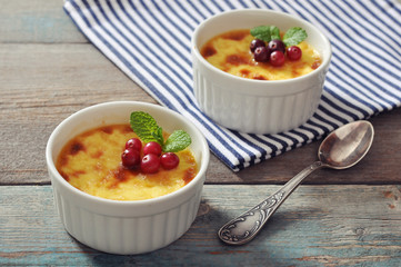 The creme brulee with mint