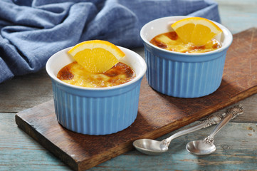 The creme brulee with orange