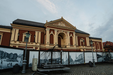 Obraz premium Old Town in Klaipeda (Lithuania) in the evening. Drama Theater
