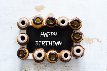 Marmorkuchen, zum Geburtstag, schiefer