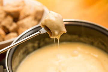 Cheese fondue - 59782692