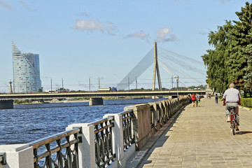 Obraz premium Riga at the river.