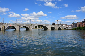 Le pont de Jambes à Namur