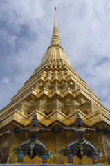 Fototapeta premium Bangkok: telamons