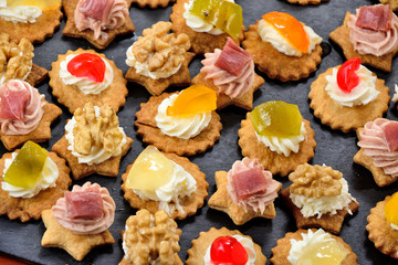 Finger food