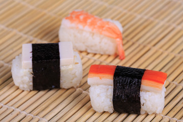 Sush and Roll