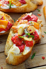 Bruschetta with roasted bell pepper and goat cheese
