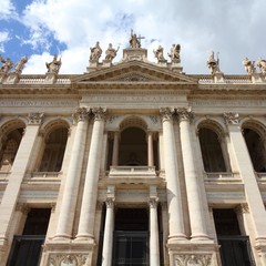 Fototapeta na wymiar Bazylika na Lateranie - Rzym