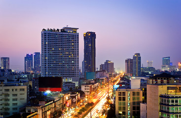 Fototapeta na wymiar Long exposure photo to twilight cityscape, Bangkok Thailand