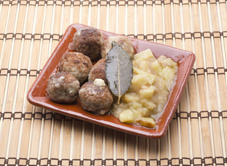 meatballs and potatoes