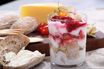 Breakfast with yogurt