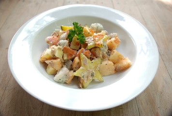 tuna cream salad