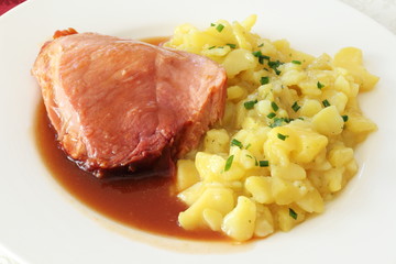 Badisches Schäufele mit selbstgemachtem Kartoffelsalat