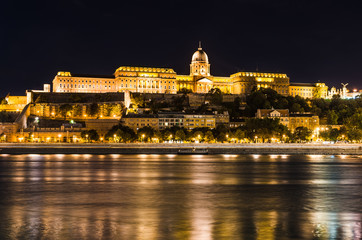 Fototapeta na wymiar Buda Castle night, Budapest