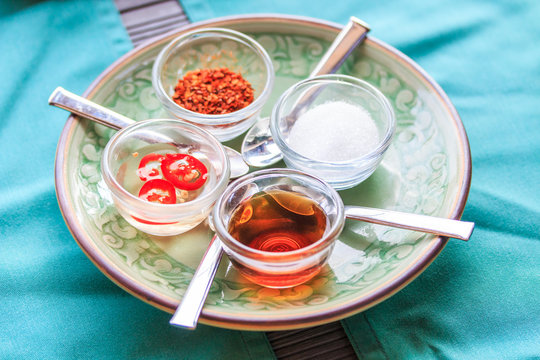 Thai Condiment Set called Kruang prung in Thai language
