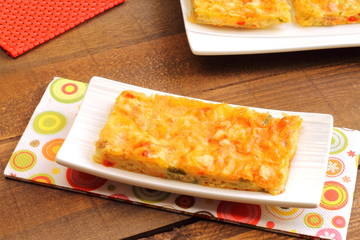 Tuna and vegetables pizza bites