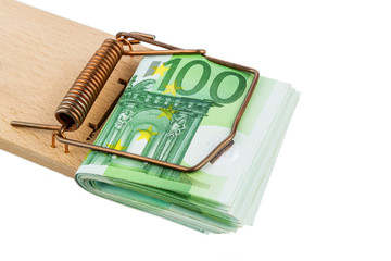 Euro-Geldscheine in Mausefalle