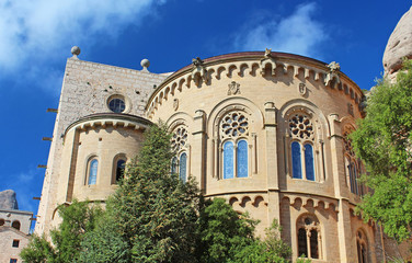 Fototapeta na wymiar Klasztor Montserrat jest piękny Opactwo Benedyktynów