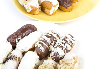 eclair on plates