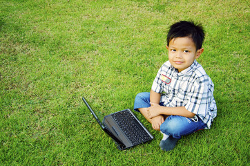 Children are using the Notebook