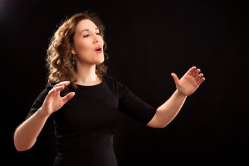 Female choir conductor - 59929686
