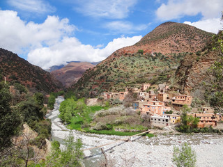 Fototapeta na wymiar vallée de l'ourika