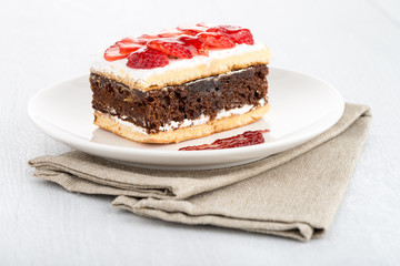 Chocolate strawberry cake