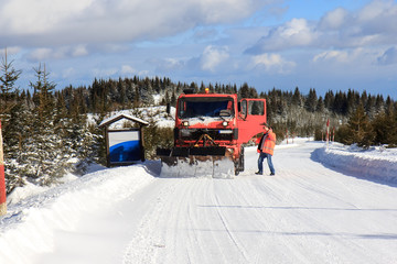 Snow cleaning on the road