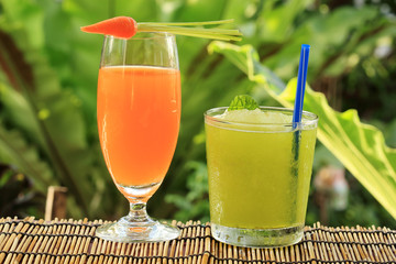carrot juice and Grape juice smoothie